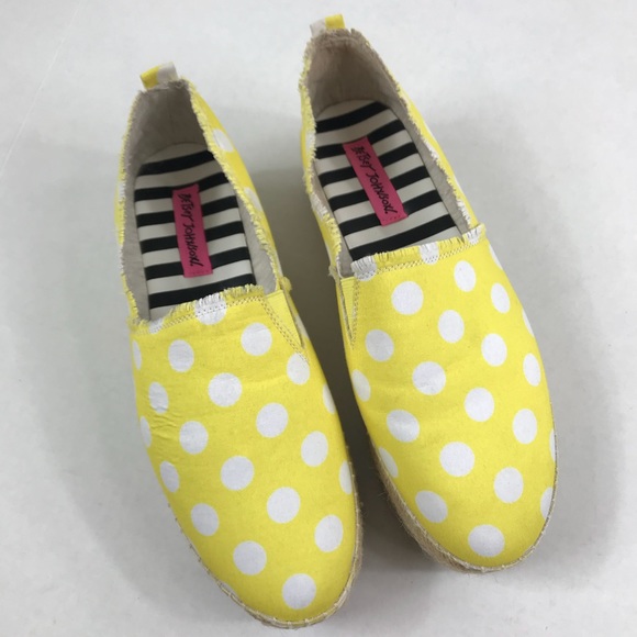 Betsy Johnson Flouncee Platform Espadrilles - Picture 2 of 8